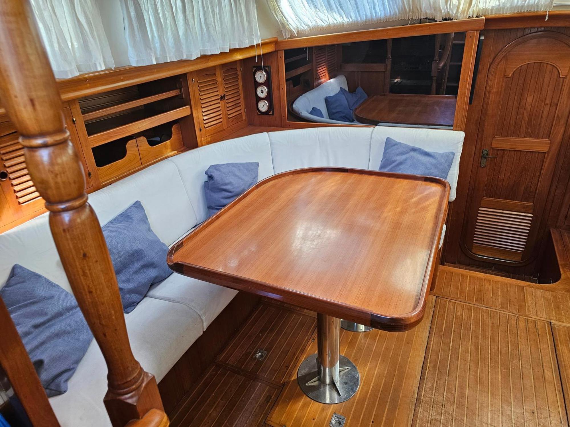 Bateau-hôtel Exclusivo Velero Privado 6pax Palma